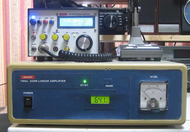 Pa200w_vmeter_2
